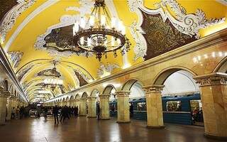 Pelos relatos dos colegas jornalistas que já estão no país da Copa de 2018, vale a pena andar de metrô em Moscou (Foto: Divulgação)