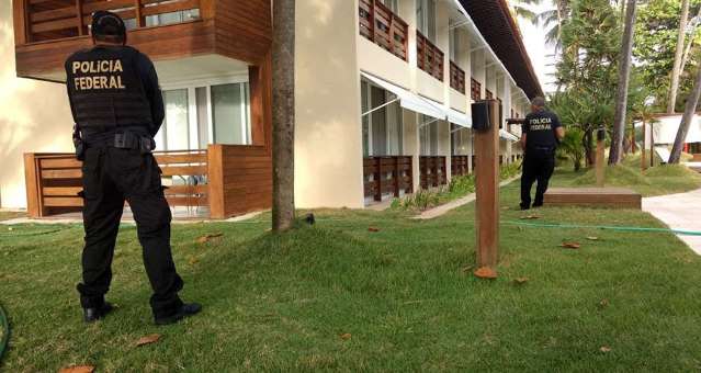 Em dia de folga, 6&ordm; PRF &eacute; preso por envolvimento com &quot;narcocigarreiros&quot;