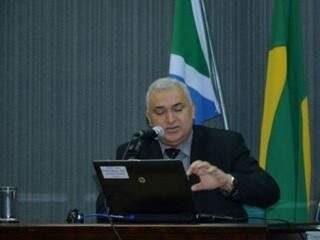 Juiz Aluízio Pereira dos Santos avalia risco de acusação pelo crime prescrever e por isso cobrou o STJ (Foto: Arquivo)