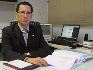 Procurador-geral da Justiça, Paulo Passos, enviou nota sobre emenda (Foto: Divulgação/MPE)