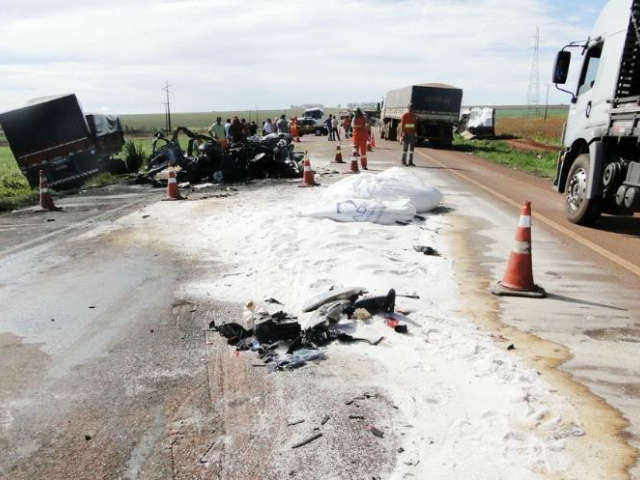  Acidente na BR-163 matou mulher de 69 anos e adolescente de 16