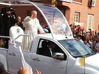 Olha o Papa aí gente!.