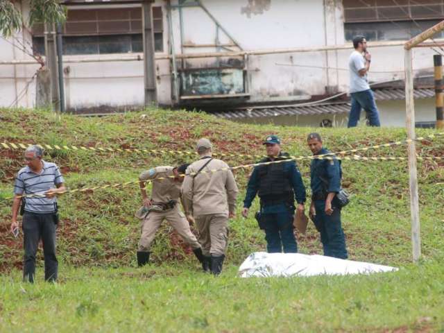 Pol&iacute;cia volta a local em que PM foi morto e faz mapeamento com drone