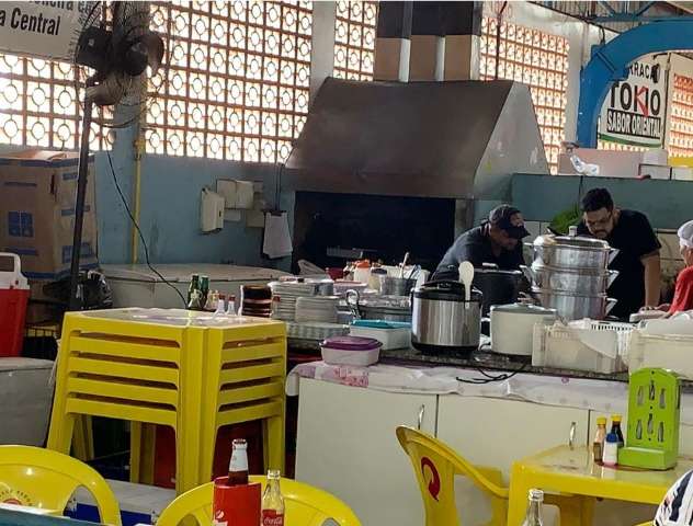 Vazamento de g&aacute;s causa susto durante almo&ccedil;o na Feira Central