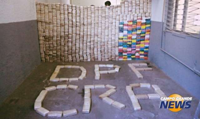 PF apreende mais de 4,4 t de coca&iacute;na e 75 t de maconha durante o ano