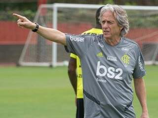 Técnico português Jorge Jesus comanda elenco rubro-negro em treino (Foto: Flamengo/Divulgação)