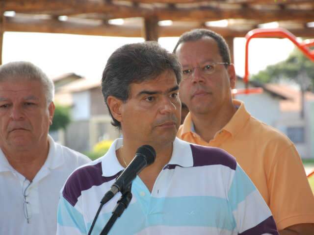 Pesquisa para sucessor de Trad n&atilde;o poder&aacute; ser divulgada pelo PMDB