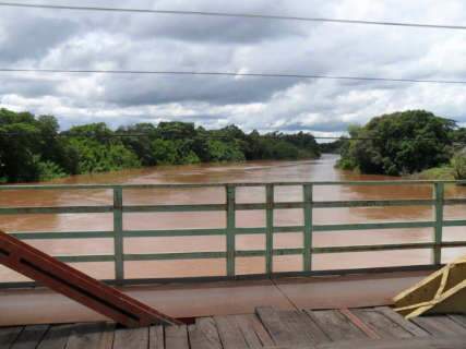 Nível do rio Aquidauana desce mais e registra 8,48 metros nesta terça