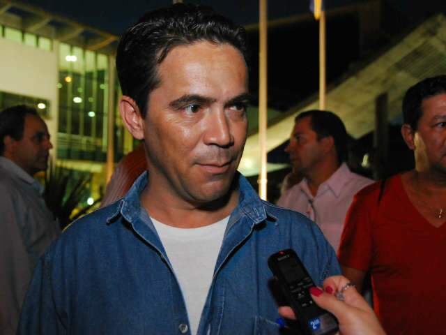  PSOL vai &agrave; Justi&ccedil;a para reivindicar lugar em debate na Capital
