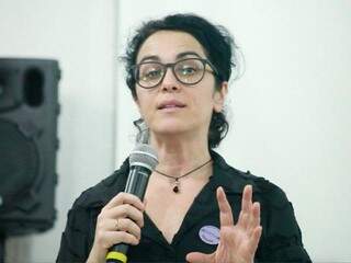 Filósofa e escritora Márcia Tiburi, autora do livro “Como Conversar com um Fascista”, abre os Diálogos Contemporâneos no dia 12 de março. (Foto: Divulgação)