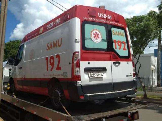 Ap&oacute;s servidor usar ambul&acirc;ncia na madrugada, coordena&ccedil;&atilde;o pede per&iacute;cia em ve&iacute;culo
