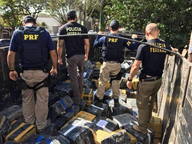 Motorista preso com 5 toneladas de maconha tem 34 anos