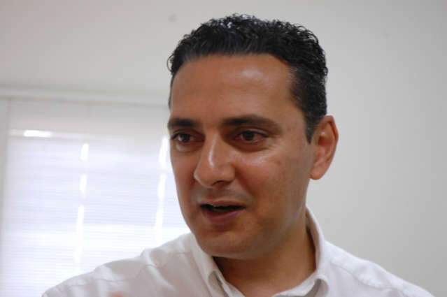  No 3&ordm; retorno, Fauzi vai mudar primeiro escal&atilde;o para acomodar oposi&ccedil;&atilde;o