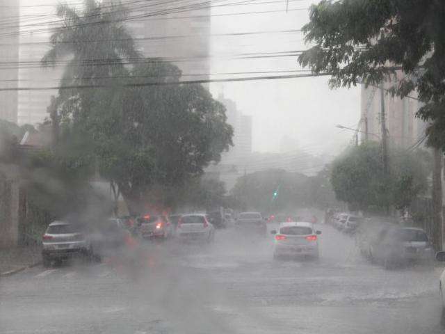 Em abril at&iacute;pico, chuva acumulada &eacute; 100% maior que o esperado para o m&ecirc;s