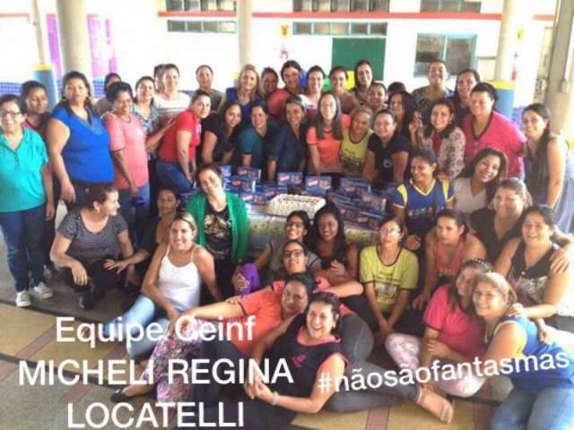 Funcion&aacute;rios fazem campanha nas redes sociais contra demiss&atilde;o em massa