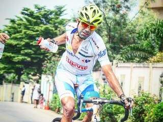 Magno Prado durante prova de ciclismo (Foto: Arquivo pessoal)