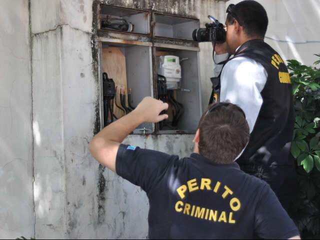  L&iacute;der dos &#039;gatos&#039; desenvolvia sistema para furtar energia por controle remoto