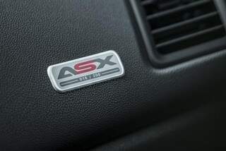 Mitsubishi lança série especial ASX-S
