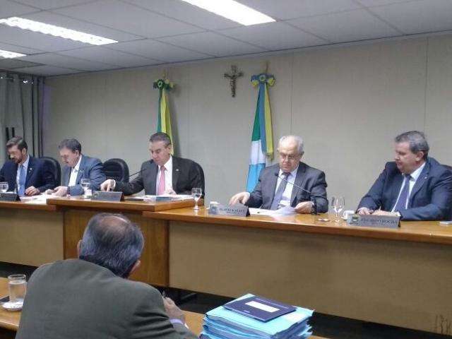 Na primeira reuni&atilde;o, CPI decide chamar irm&atilde;os Batista para depor em MS