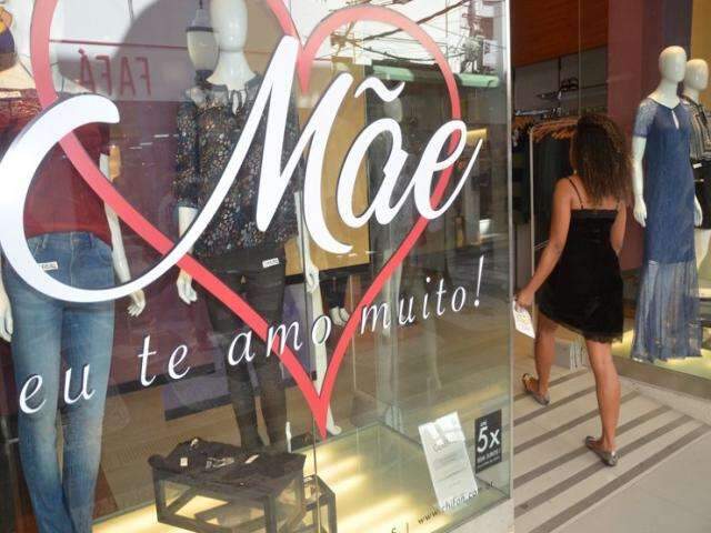 Presentes cl&aacute;ssicos para m&atilde;e t&ecirc;m varia&ccedil;&atilde;o de 200% na Capital