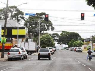 Semáforos estão sendo trocados para melhorar o tráfego na região central da Capital (Foto: PMCG/Divulgação)