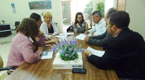 Associa&ccedil;&atilde;o Tcheca firma parcerias com prefeitura e quer investir em MS