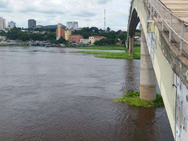 Defesa Civil emite alerta sobre risco de inunda&ccedil;&atilde;o do Rio Paraguai