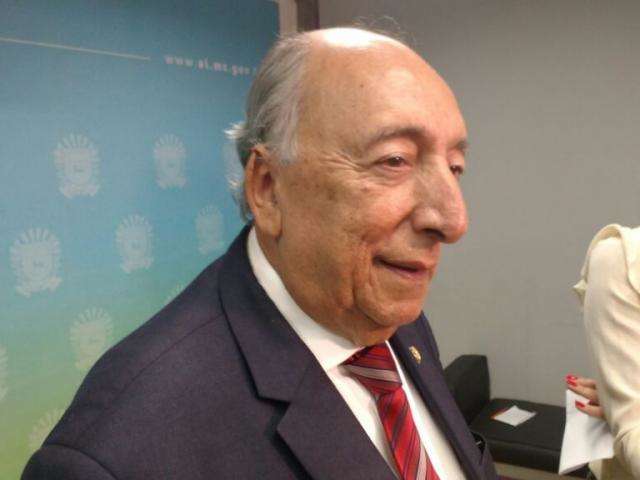 Pedro Chaves diz que s&oacute; define apoio depois da janela partid&aacute;ria