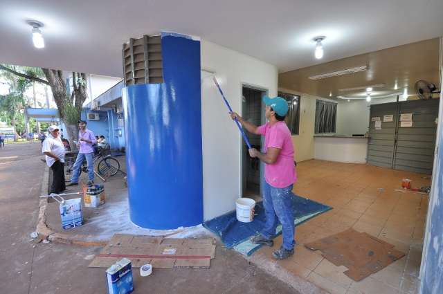 Hospital que atende pacientes de 33 cidades recebe reforma emergencial