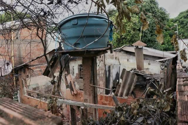 Com 85% do corpo queimado, crian&ccedil;a continua em estado grave em hospital