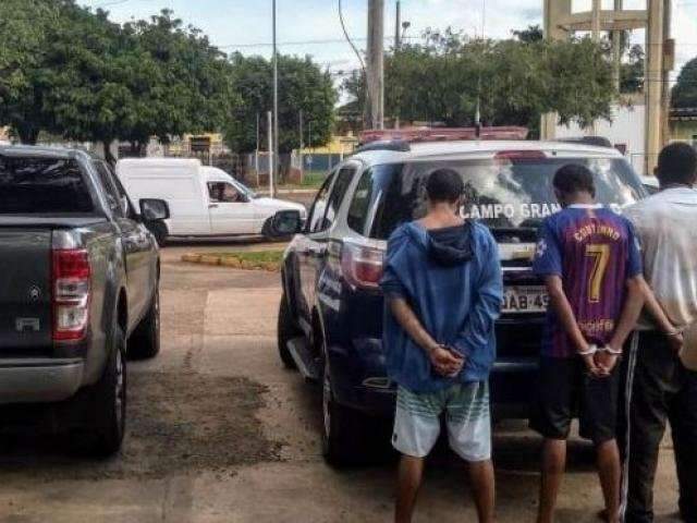 Bandidos sequestram dono de camionete, mas PM frustra assalto