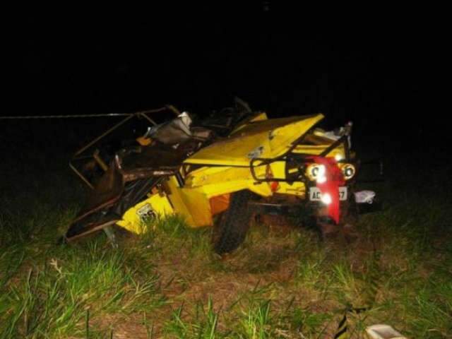  Capotamento de jipe mata passageiro e fere condutor na MS-141