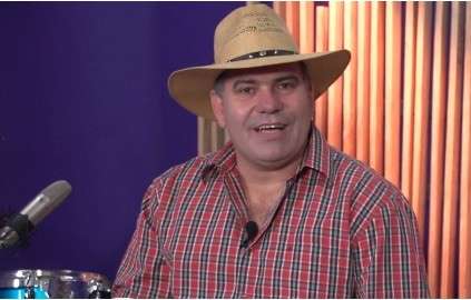 Prefeito empossa Roker na quarta e interino pode assumir Educa&ccedil;&atilde;o