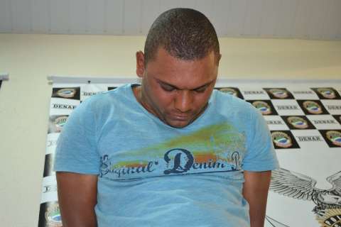 Mototaxista que distribuía cocaína para carreteiros é preso após “campana”