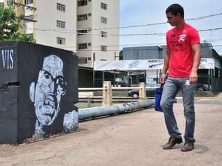 Imortalizado na arte do grafite, Marçal fez os olhos do mundo se voltarem para Mato Grosso do Sul. (Foto: João Garrigó)