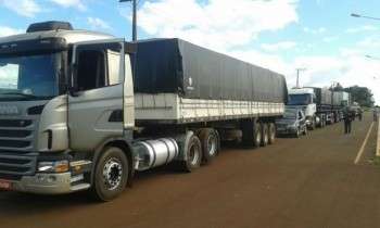 Pol&iacute;cia apreende contrabando de cigarros avaliado em R$ 5 milh&otilde;es