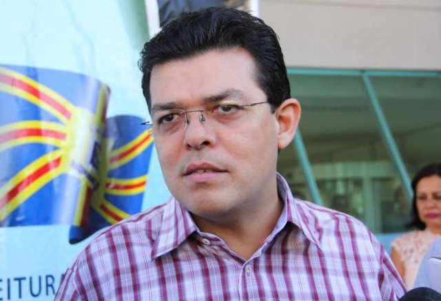 Olarte diz que Comiss&atilde;o Processante pode &quot;abrir cortinas da pol&iacute;tica&quot;