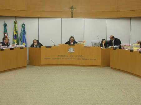 Farmac&ecirc;utico que vendeu rem&eacute;dio de animal recorre para n&atilde;o ir a j&uacute;ri