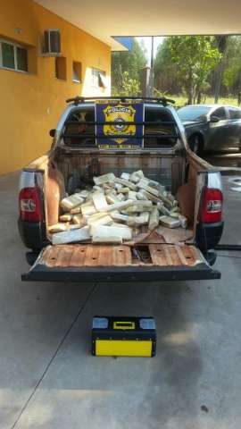 Transportando 119 kg de drogas, dois s&atilde;o presos em flagrante na BR-262