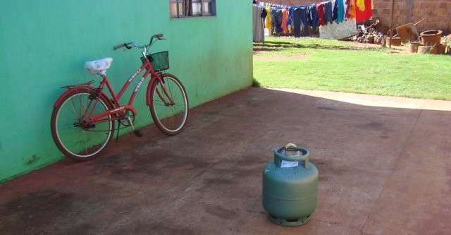 Laudo aponta que m&atilde;e e filho de 12 anos morreram intoxicados por g&aacute;s