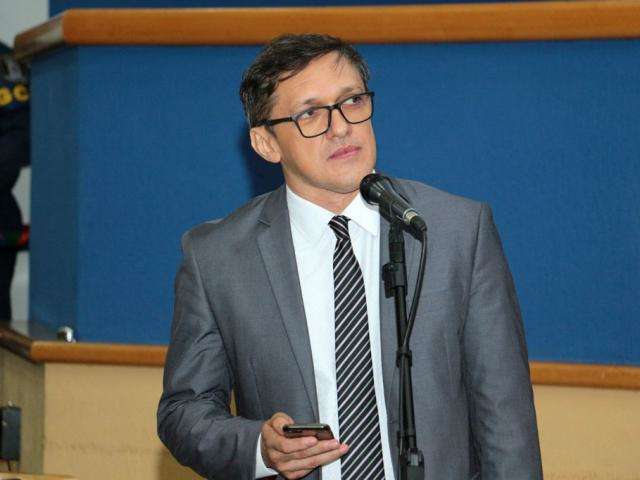 Suplente consulta TRE sobre eventual perda de mandato de Lucas de Lima