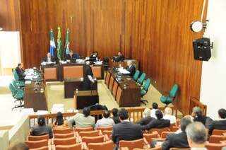 Seção adiou julgamento sobre a Câmara nesta tarde, após pedido de vistas de desembargador. (Foto: Rodrigo Pazinato)