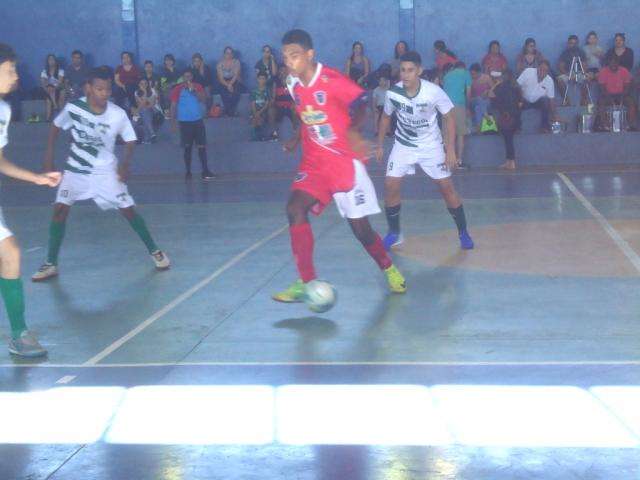 Bandeirantes e Nova Andradina recebem rodada de torneio estadual de futsal