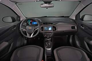 Chevrolet Prisma, versão sedã do Onix é lançado oficialmente