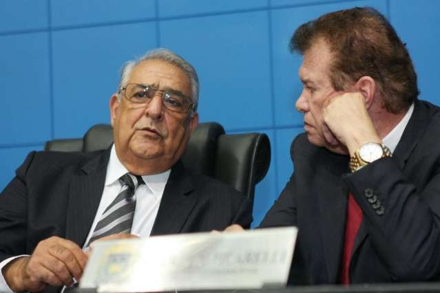 Jerson lamenta morte de Manoel de Barros e Assembleia encerra sess&atilde;o
