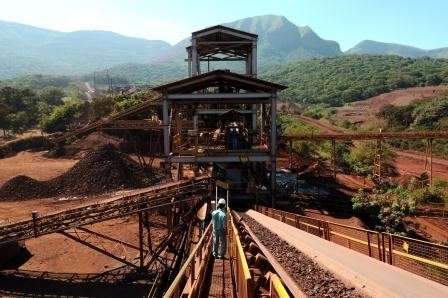 Vetria arrenda &aacute;rea de beneficiamento de min&eacute;rio de ferro da MMX 