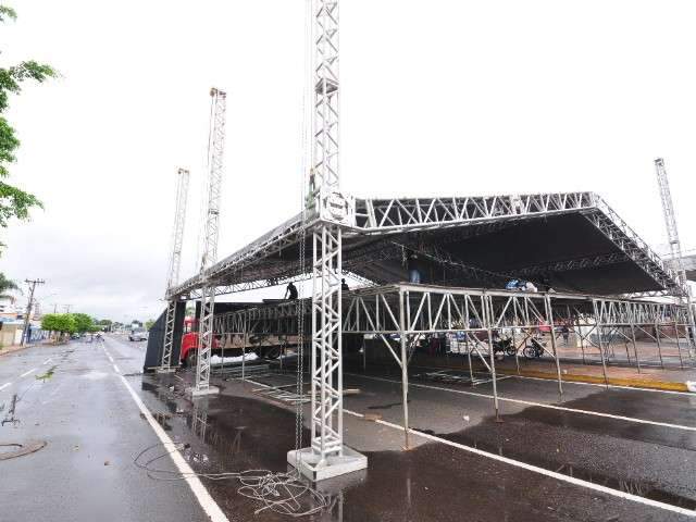 Confira que ruas t&ecirc;m interdi&ccedil;&otilde;es por causa dos eventos carnavalescos