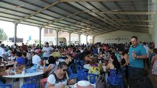 Festa na paróquia tem a participação de fieis do município e outros locais (Foto: Divulgação)