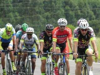 Rochedinho recebe provas de 10 km 20 km do Estadual de ciclismo