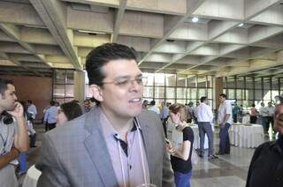 Gilmar foi a reunião de secretários com o prefeito no Centro de Convenções (Foto: Marcelo Calazans)